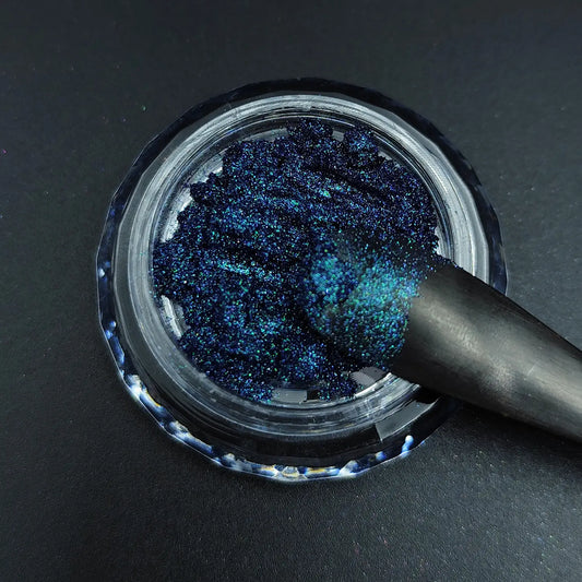 cyan pulse to indigo violet color travel opaque pigment